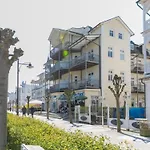 아파트 Mit Blick Auf Wasser By Interhome 빈츠