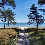 Mit Blick Auf Wasser By Interhome *